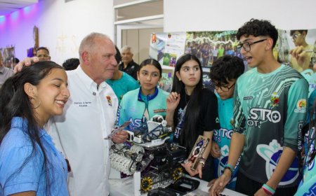 Alcaldía Bolivariana de Maracaibo apalanca el semillero científico con entrega de kits de robótica