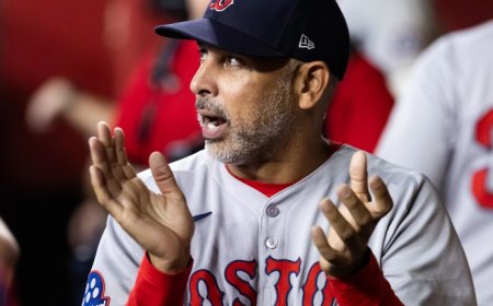 Boston botó a Alex Cora y al cuerpo técnico