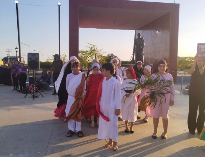    CABIMAS: Alcaldía escenificó Viacrucis viviente en el marco de la Semana Mayor