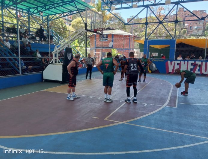 Baloncesto máster eleva el balón de nuevo el sábado 11