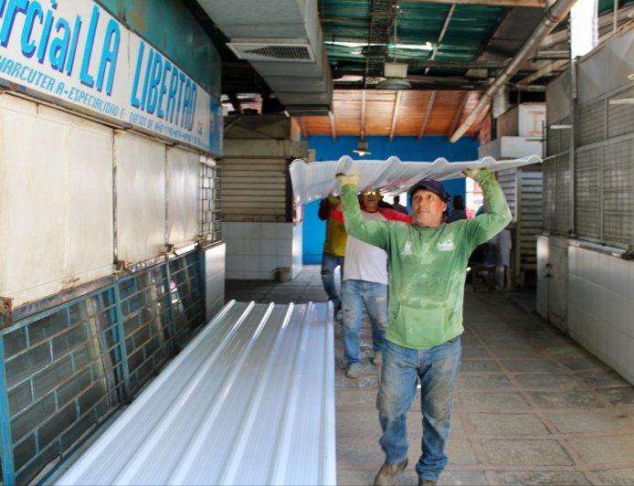Mercado Santa Rosalía vuelve a la vida: Alcaldía de Maracaibo inició su rehabilitación integral