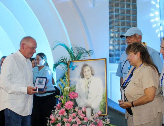¡A 50 años de su aparición en el estado Miranda! Alcaldía de Maracaibo rinde tributo a la Virgen de Betania
