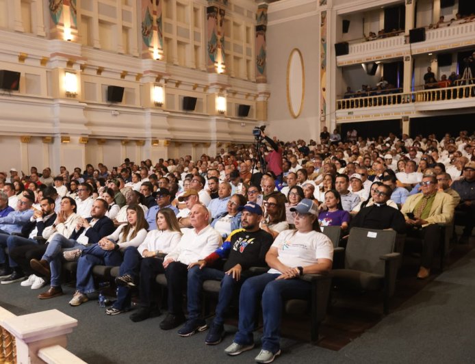 Alcalde Di Martino:  “El cese de las sanciones es la manera en que podemos transitar para lograr objetivos fundamentales para el pueblo”.