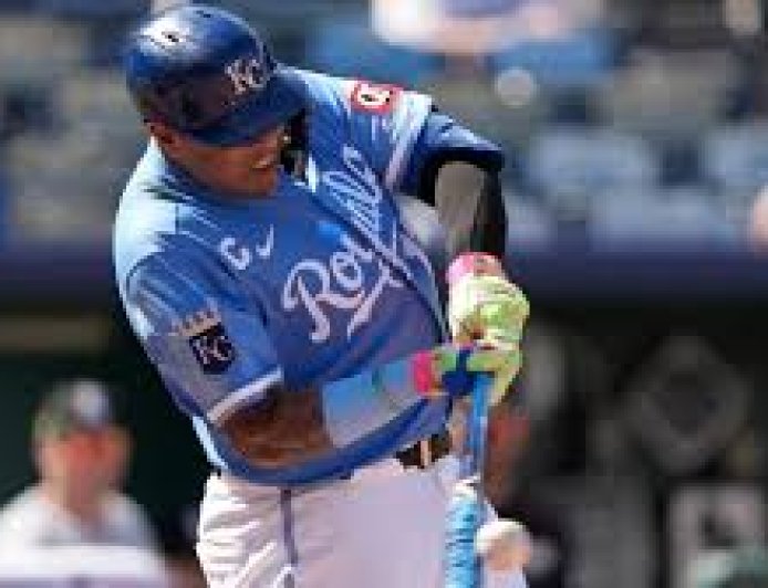 Maikel y Salvador de 6-3 pero Reales cayó