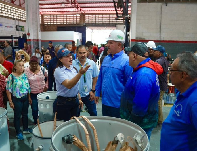 Más transformadores entregó el Gobernador Luis Caldera para el pueblo