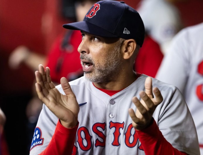 Boston botó a Alex Cora y al cuerpo técnico