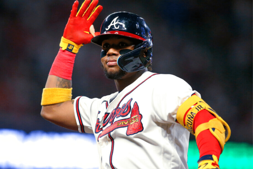 Acuña despertó con par de dobletes