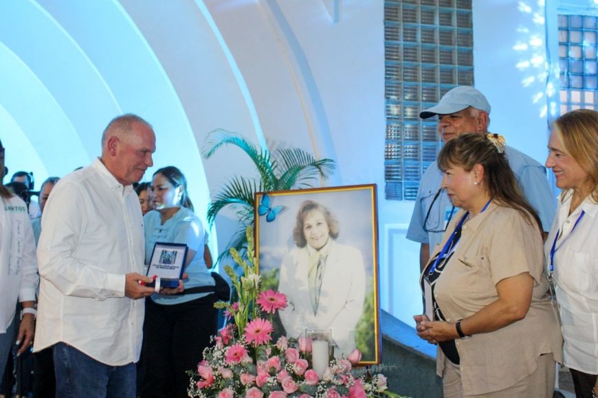 ¡A 50 años de su aparición en el estado Miranda! Alcaldía de Maracaibo rinde tributo a la Virgen de Betania