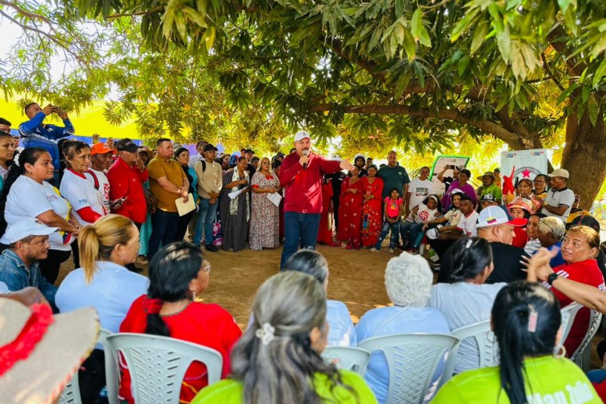Ministro Prado y gobernador Caldera impulsan Plan de la Economía Comunal