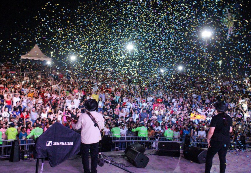 ¡A reventar Parque Ana María Campos! Alcalde Di Martino: “Vivimos un domingo de concierto inolvidable”