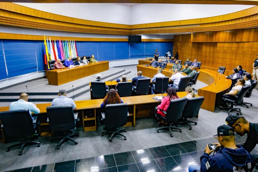 ZULIA: En marcha plan estratégico para recuperar campus de LUZ