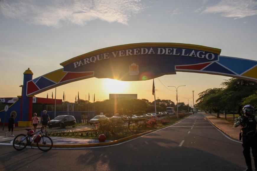 En la Ciclovía los marabinos abrazan el deporte en este domingo de misericordia