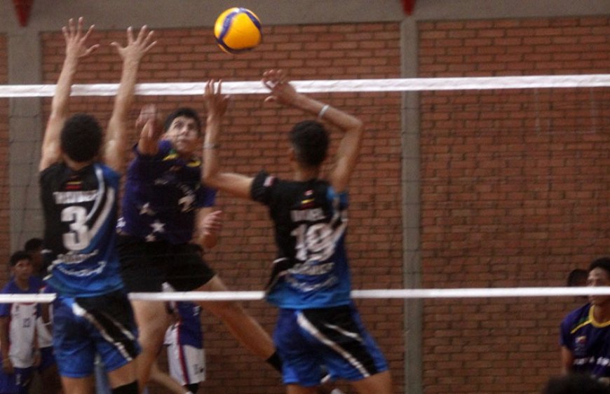 El "Borjas Romero" recibe el Clasificatorio Nacional de Voleibol