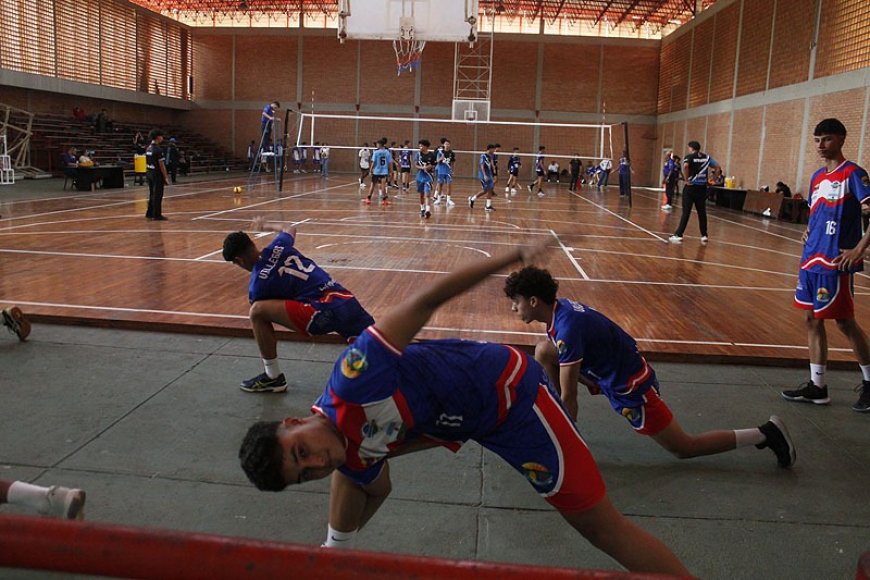 El "Borjas Romero" recibe el Clasificatorio Nacional de Voleibol
