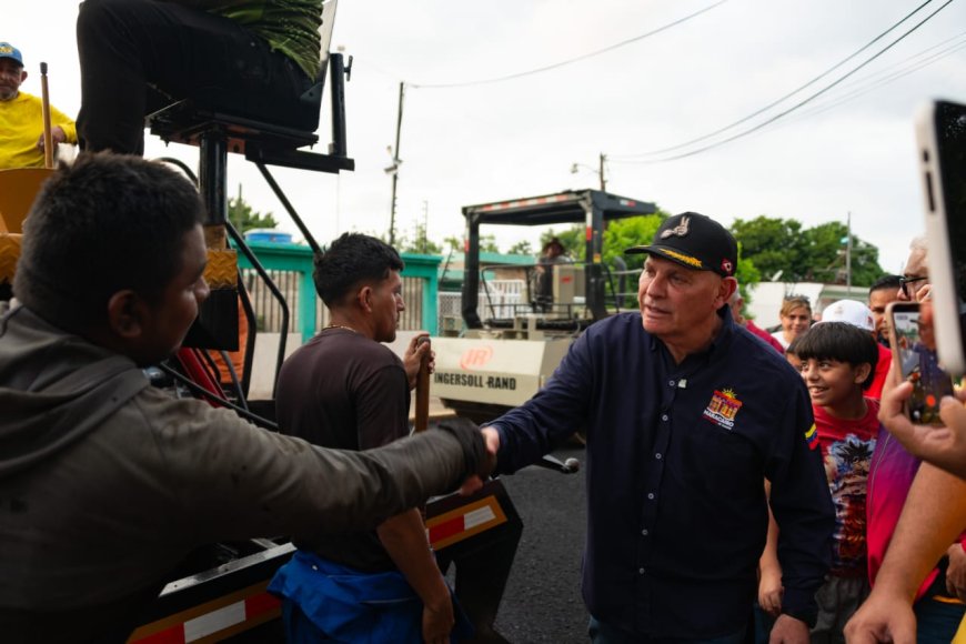  ¡Comunidades con calles dignas! Alcalde Di Martino: “En Los Aceitunos se colocarán 7500 toneladas de asfalto”