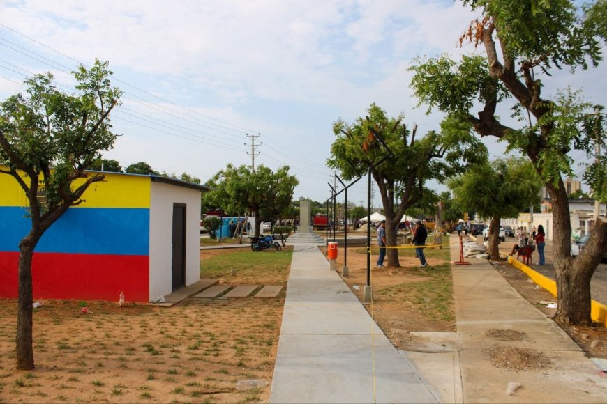 En Los Aceitunos bailan en un pié por el asfaltado que les dio Di Martino