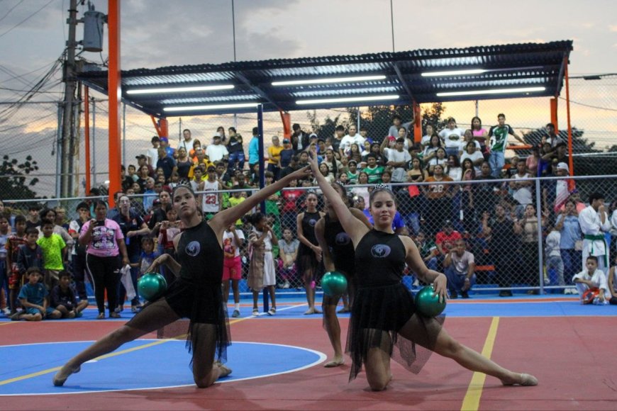  Santa Rosa de júbilo por la rehabilitación de la cancha “Rafael Torpedo Morán”