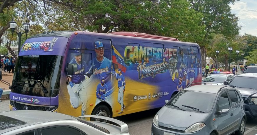 Orden "Rafael María Baralt" a campeones mundiales