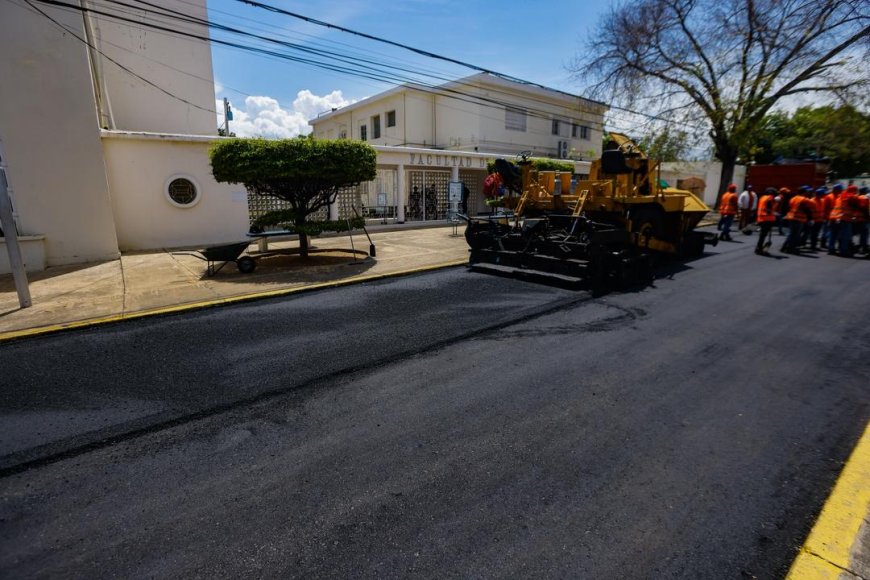 Gobernación del Zulia rehabilita accesos viales a la Facultad de Medicina y a Castillo Plaza