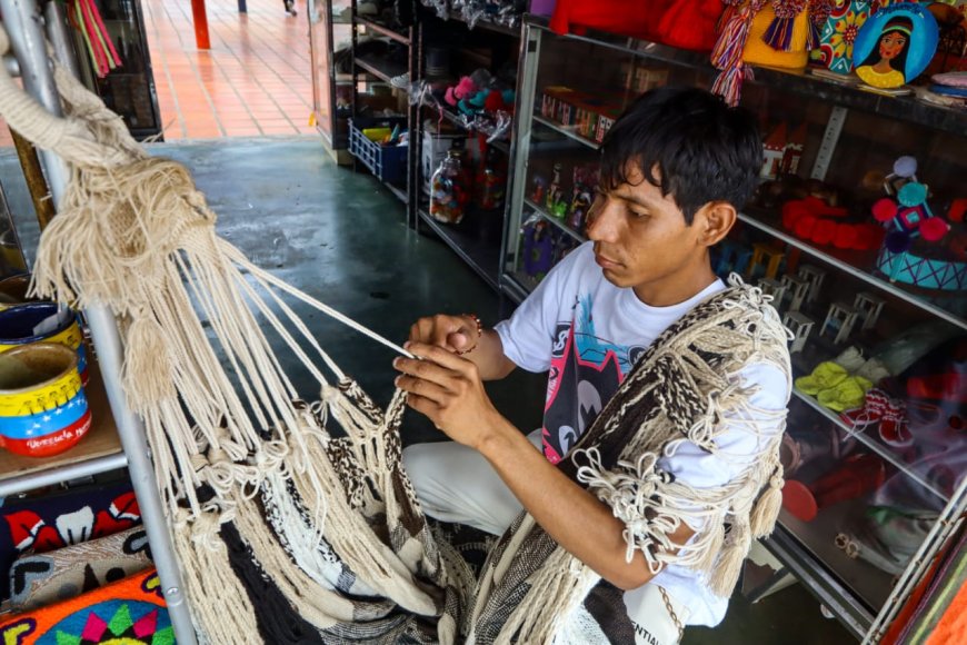 Mercado Municipal Guajiro Artesanal San Sebastián preserva la identidad indígena