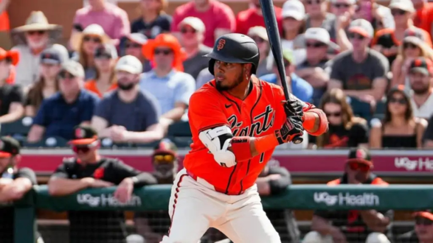 Arráez llegó a 10 multihit esta temporada