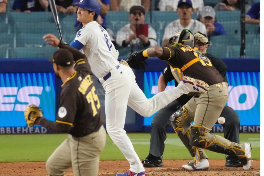 Robert Suárez con suspensión y multa por el pelotazo a Ohtani