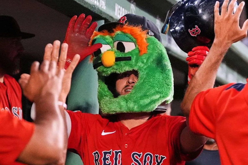 Wilyer no para de batear jonrones