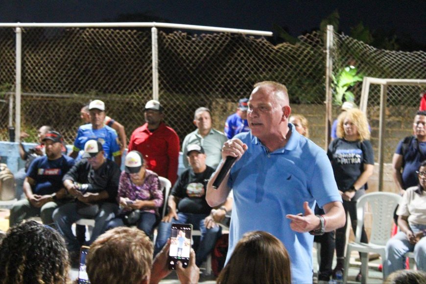 Di Martino: «Integraré a las Comunas al gobierno municipal»