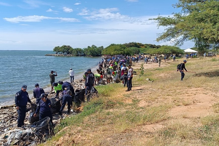 336 toneladas de plástico menos para conmemorar 2 años del plan de recuperación del Lago