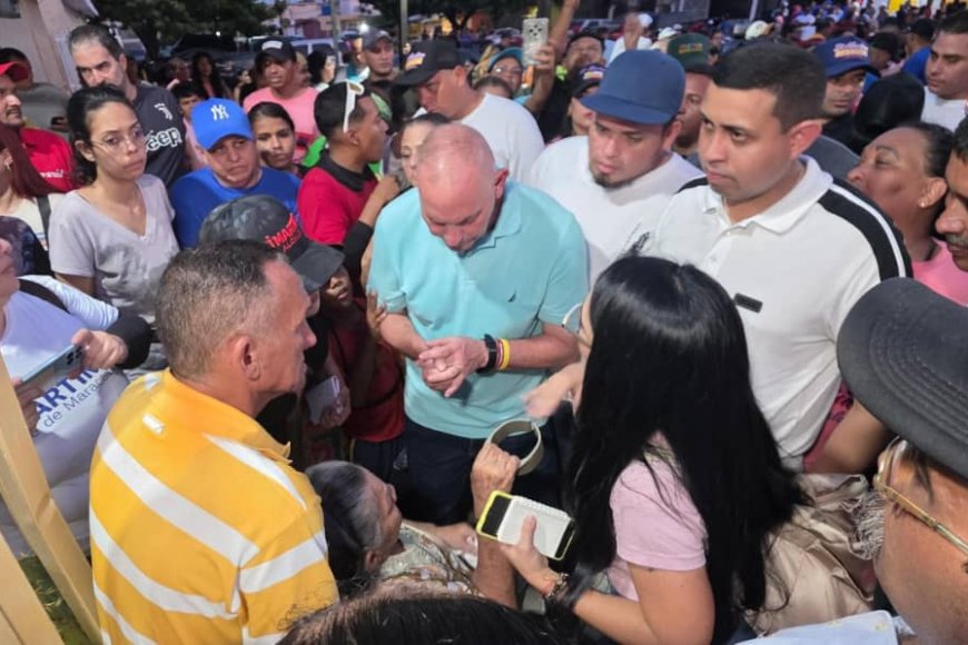 Con multitudinaria caminata en San Jacinto culminó su campaña Di Martino