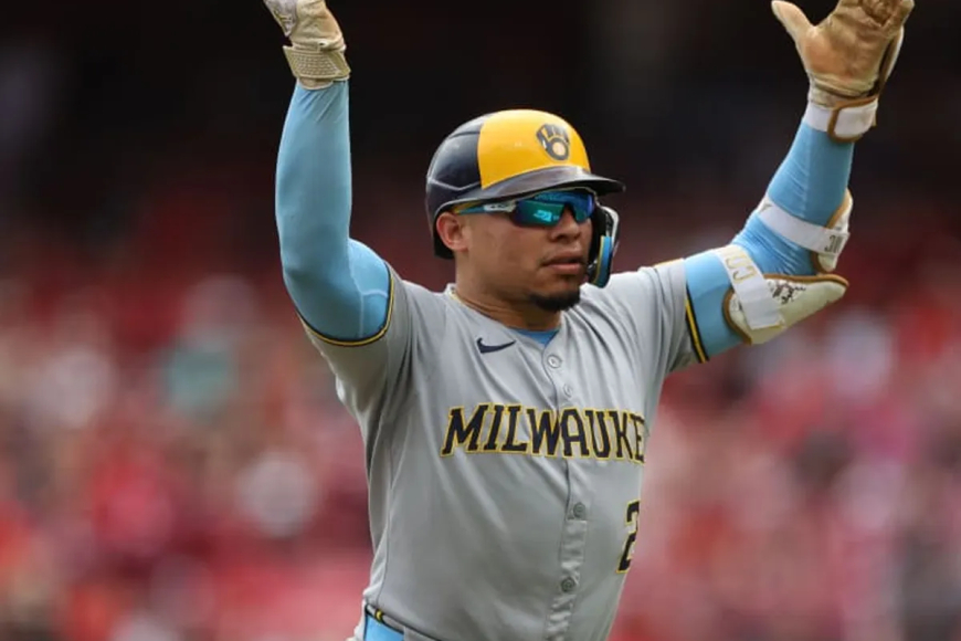 William Contreras jonroneó, pero los Rojos acabaron con la racha de Milwaukee