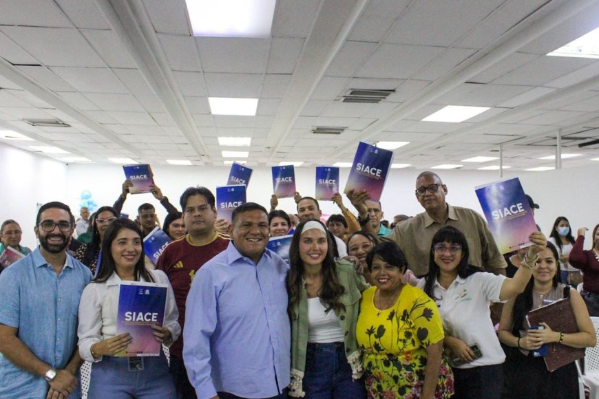 Apoyo total: Alcaldía de Maracaibo entregó licencias económicas a emprendedores