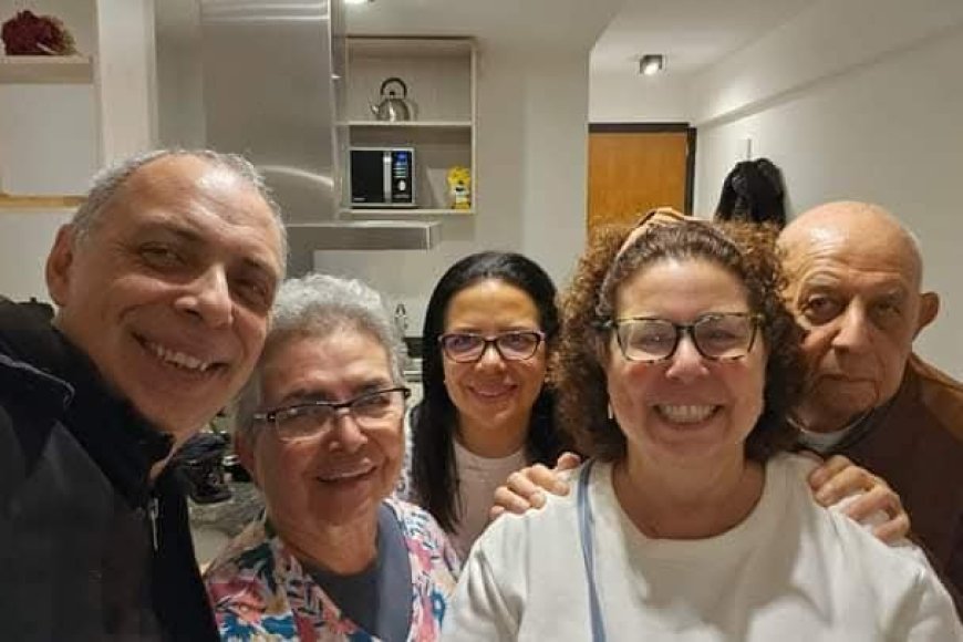 Un trío que se las trae: Otra vez felicidades