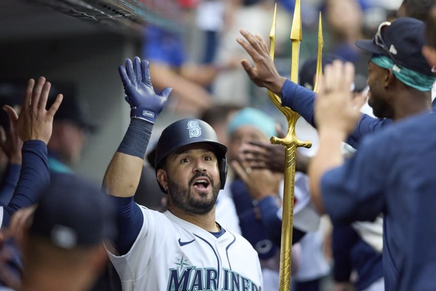 Eugenio se comió a Toronto con grand slam y Marineros está a punto