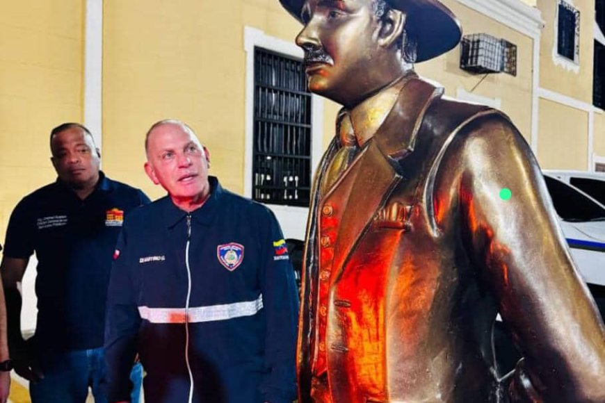 San José Gregorio Hernández en la Basílica: Alcalde Martino recibió su imágen
