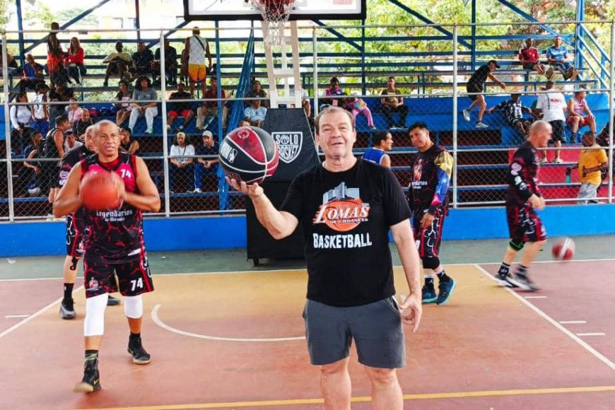 Róger Díaz encendió la mecha del baloncesto máster