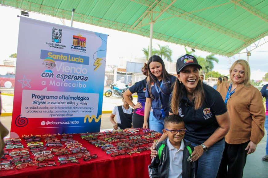 Otros 75 niños felices atendidos por el programa oftalmológico “Santa Lucía» de la Alcaldía