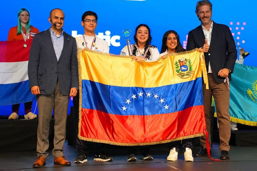 Equipo zuliano «Robotic Dreamers» a la Olimpiada Mundial de Robótica en Singapur
