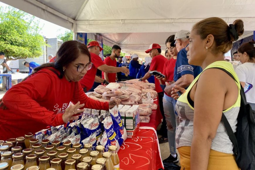 Luis Caldera inició Plan Nacional de Ofensiva Alimentaria: Más de 500.000 beneficiados