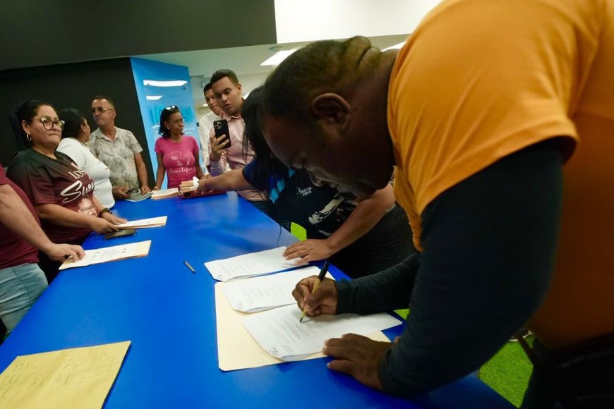 ZULIA: 140 comunas firman convenio para entrega de recursos dirigidos a proyectos