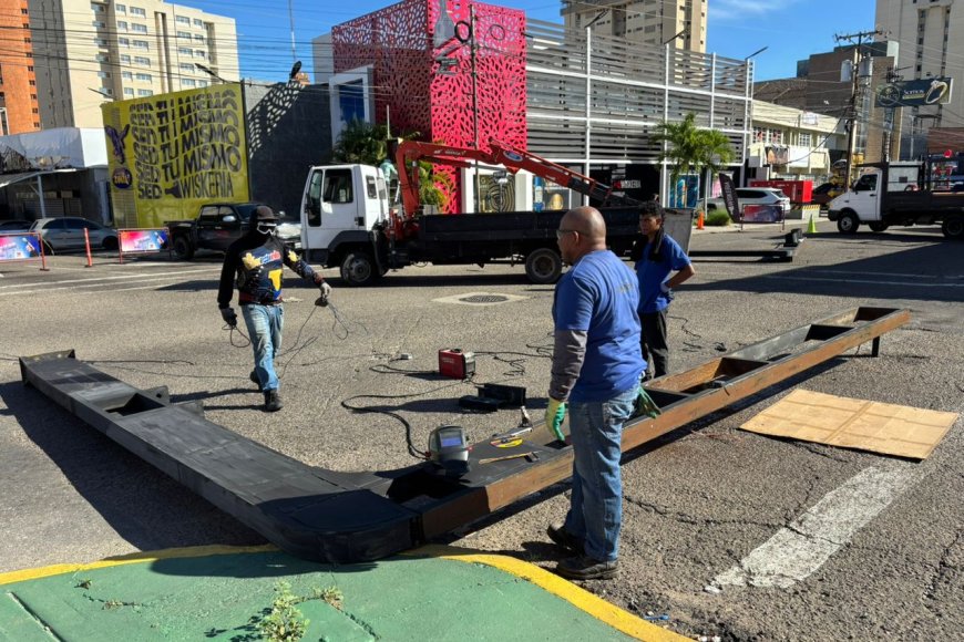 196 pantallas inteligentes LED modernizan la red semafórica de la ciudad más bella