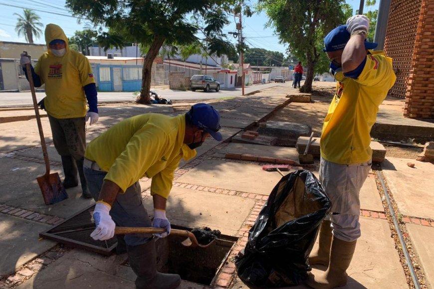 ¡Full salubridad!: Alcaldía entra invicto y limpia los mercados municipales de Maracaibo