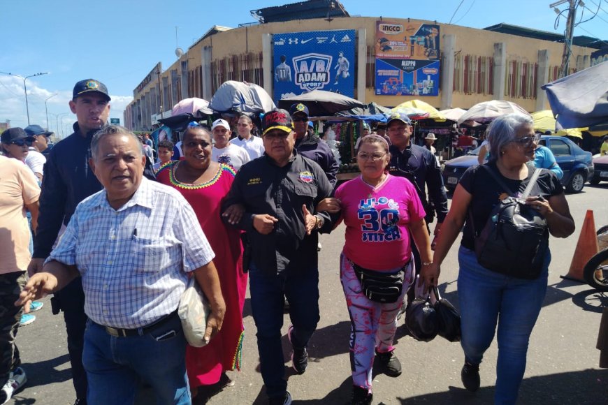 MARACAIBO: Alcaldía en Las Pulgas y casco central para verificar supuestos cobros a comerciantes