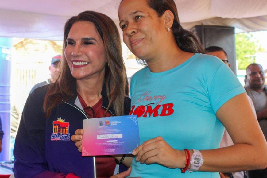 Ana Clara de Di Martino: La VenApp facilita cumplir deuda social con el pueblo