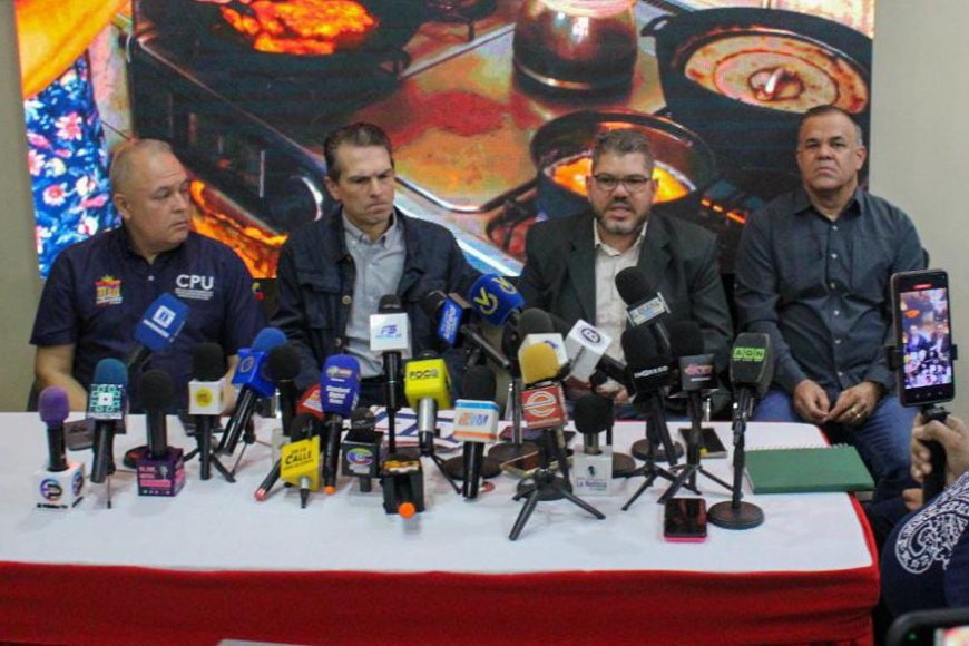 Gremios empresariales y comerciales apoyan políticas tributarias de Sedemat