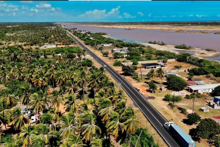 438.000 toneladas colocadas: Luis Caldera consolida Plan Estadal de Asfaltado en el Zulia