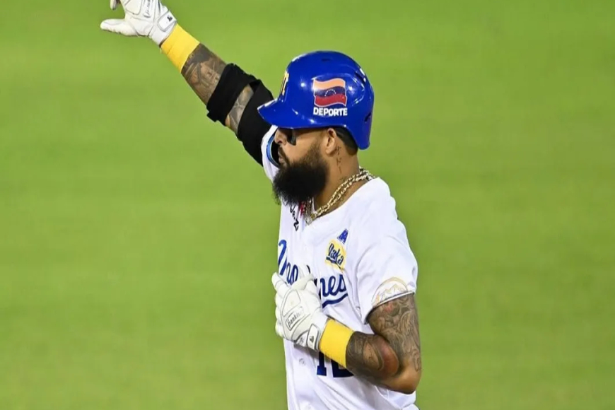 SERIE DE LAS AMÉRICAS: Zuliano Odor guió segundo triunfo de La Nave con Grand Slam