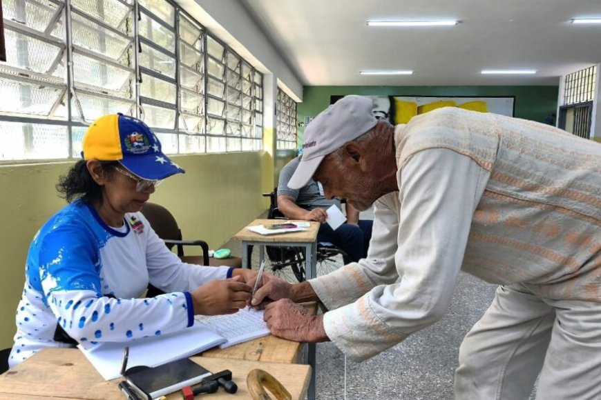 Consulta Popular: CNE habilita plataforma digital para ubicar centros de votación y proyectos postulados