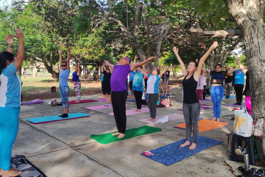 YOGA EN LA VEREDA: Alternativa a tu alcance