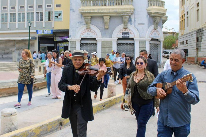 ¡Por los caminos de Udón! Encuentro poético colectivo conmemoró el natalicio de Udón Pérez